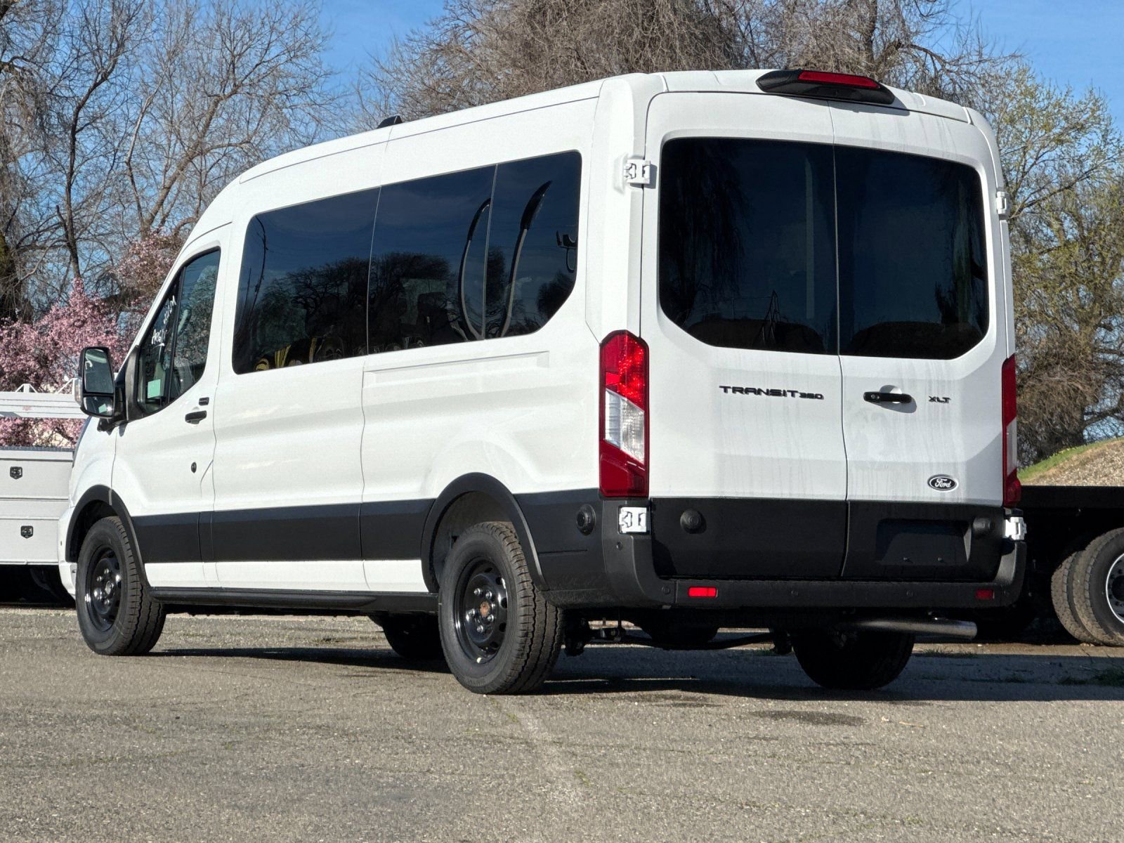 New 2026 Ford Transit 350 XLT image 5