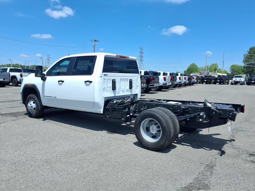 New 2026 GMC Sierra 3500 Pro w/ Convenience Package AWD/4WD image 5