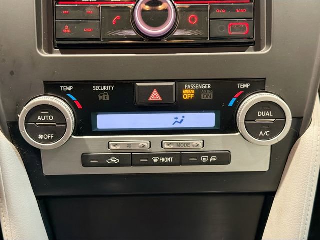 Used 2012 Toyota Camry XLE image 11