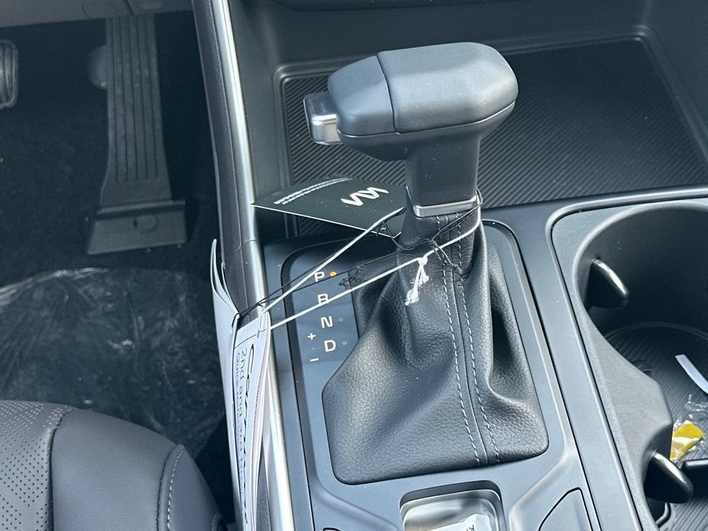 New 2026 Kia Carnival FWD image 25