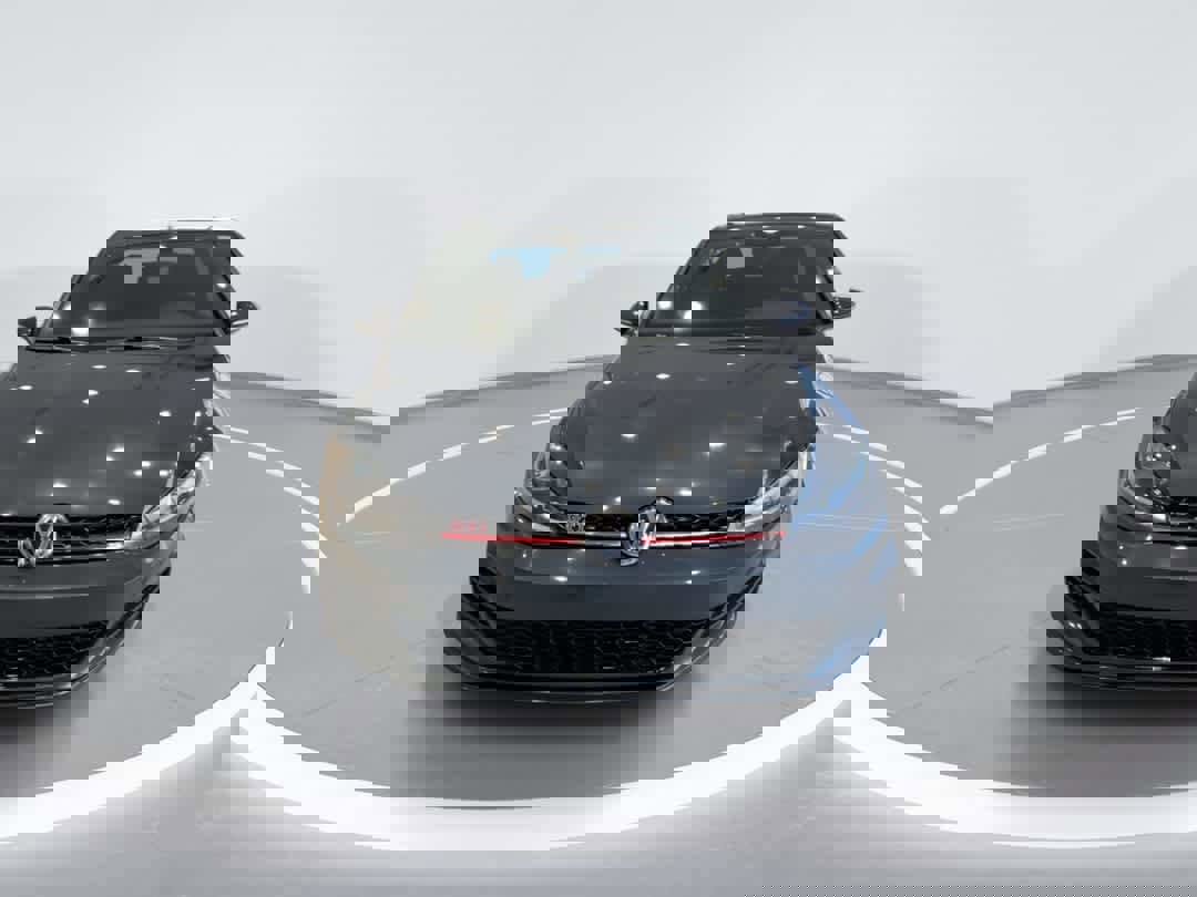 Used 2020 Volkswagen GTI S image 3