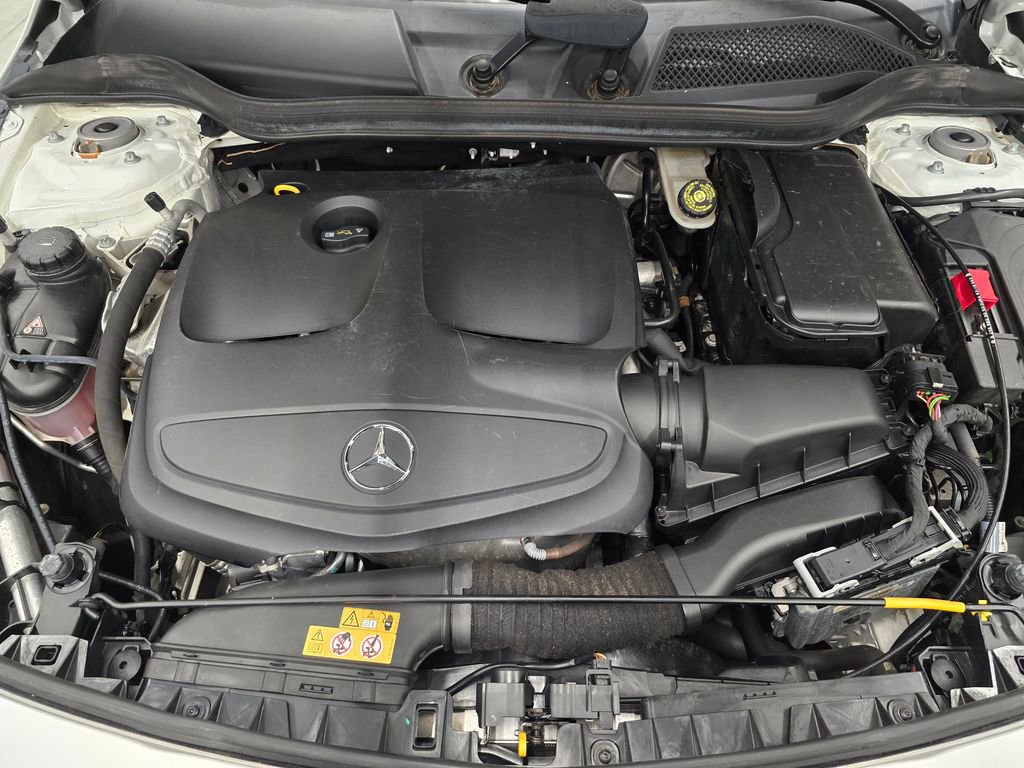 Used 2019 Mercedes-Benz CLA 250 4MATIC image 12