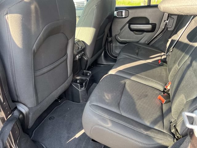 Used 2019 Jeep Wrangler Unlimited Sport S AWD/4WD image 14