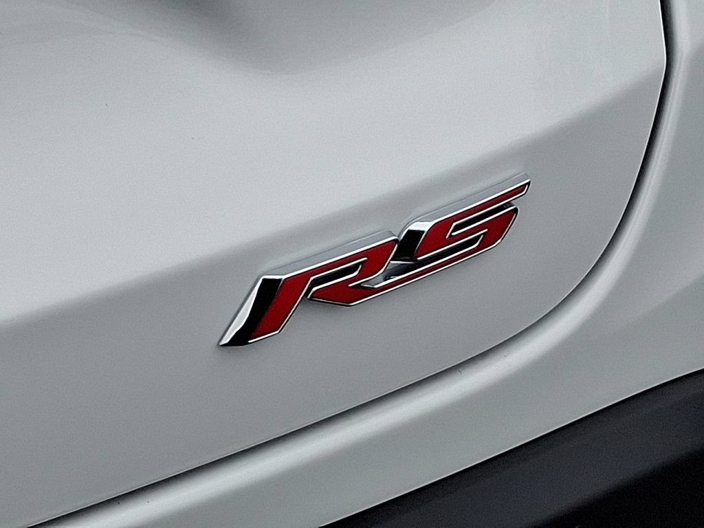 New 2026 Chevrolet Trax RS w/ Sunroof Package FWD image 6