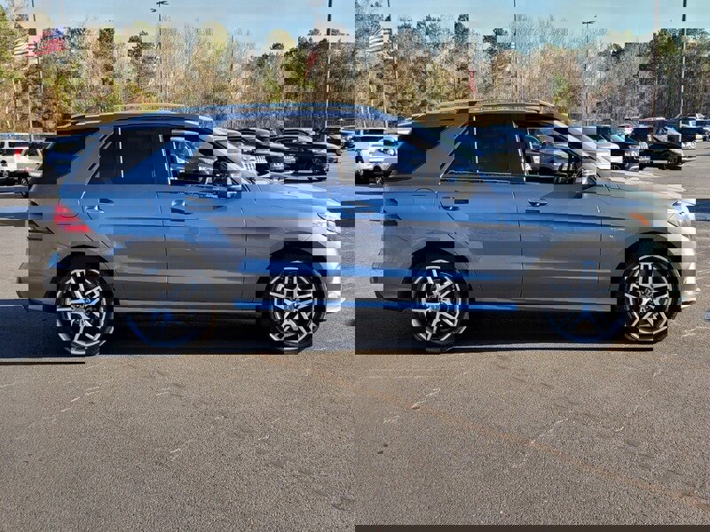 Used 2019 Mercedes-Benz GLE 43 AMG 4MATIC image 13