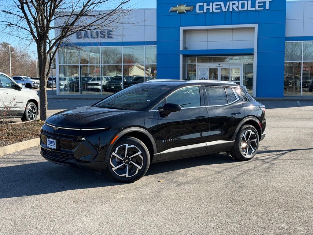 New 2026 Chevrolet Equinox EV LT AWD/4WD image 9