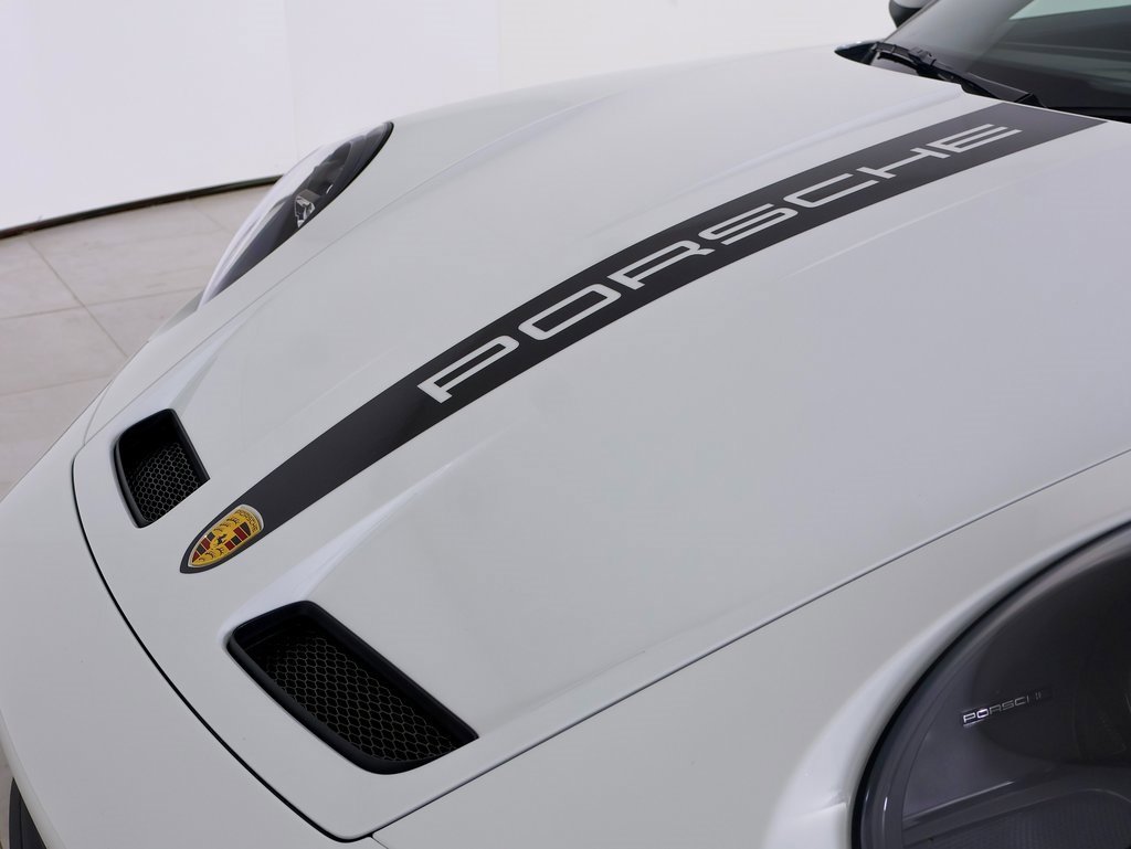 Certified 2022 Porsche 911 GT3 image 14