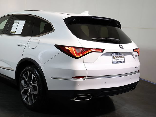 Certified 2024 Acura MDX w/ Technology Package AWD/4WD image 11