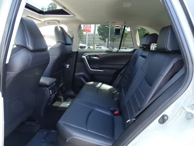 Certified 2023 Toyota RAV4 XLE Premium AWD/4WD image 21
