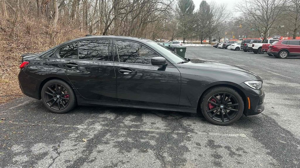 Used 2020 BMW 330i xDrive Sedan w/ Driving Assistance Package image 15