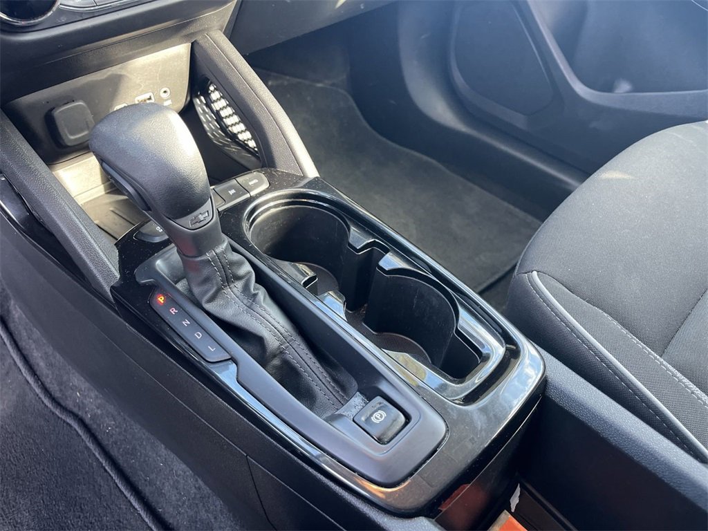 Certified 2022 Chevrolet TrailBlazer LT w/ Driver Confidence Package image 15