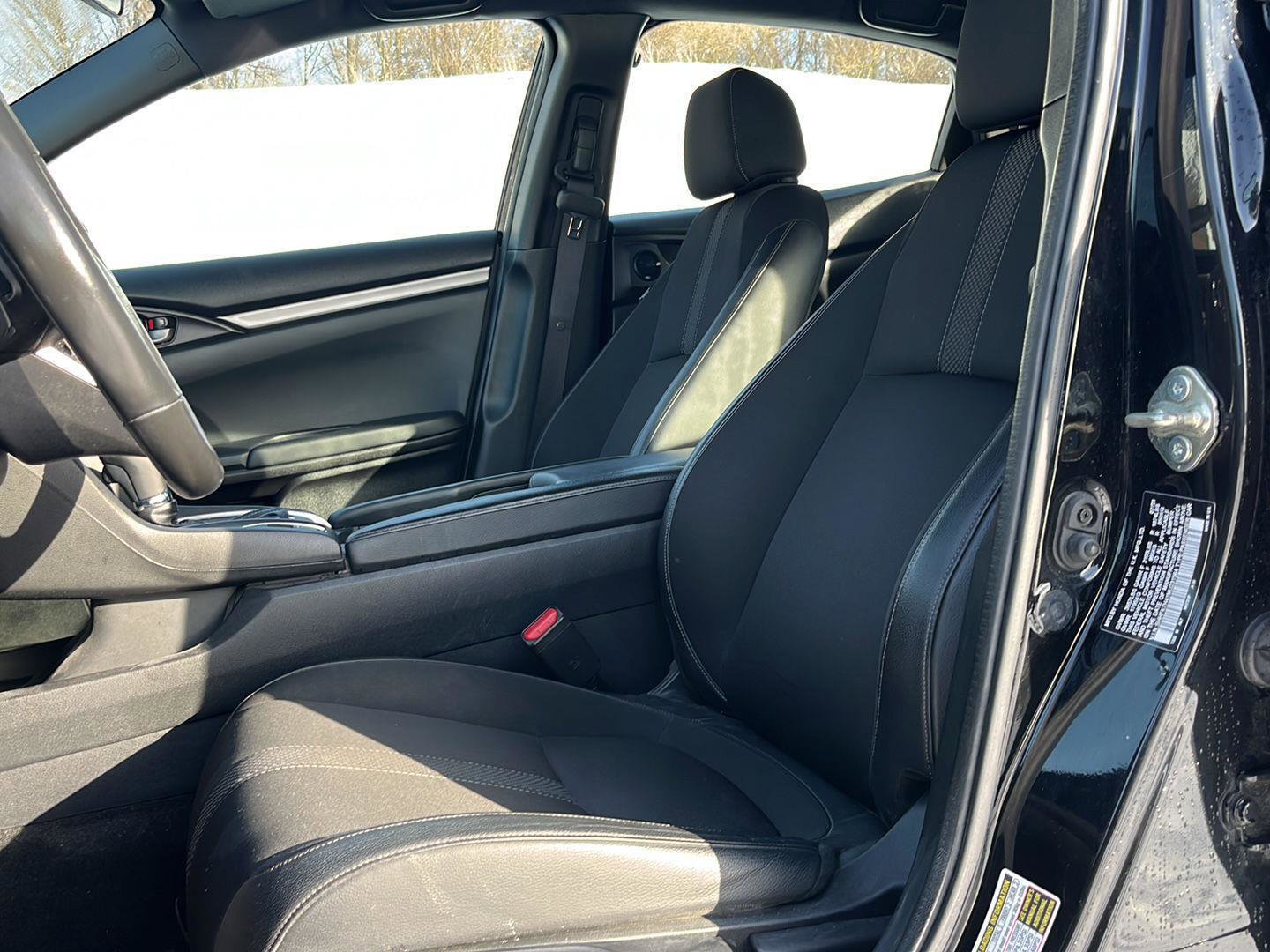 Used 2021 Honda Civic Sport image 10