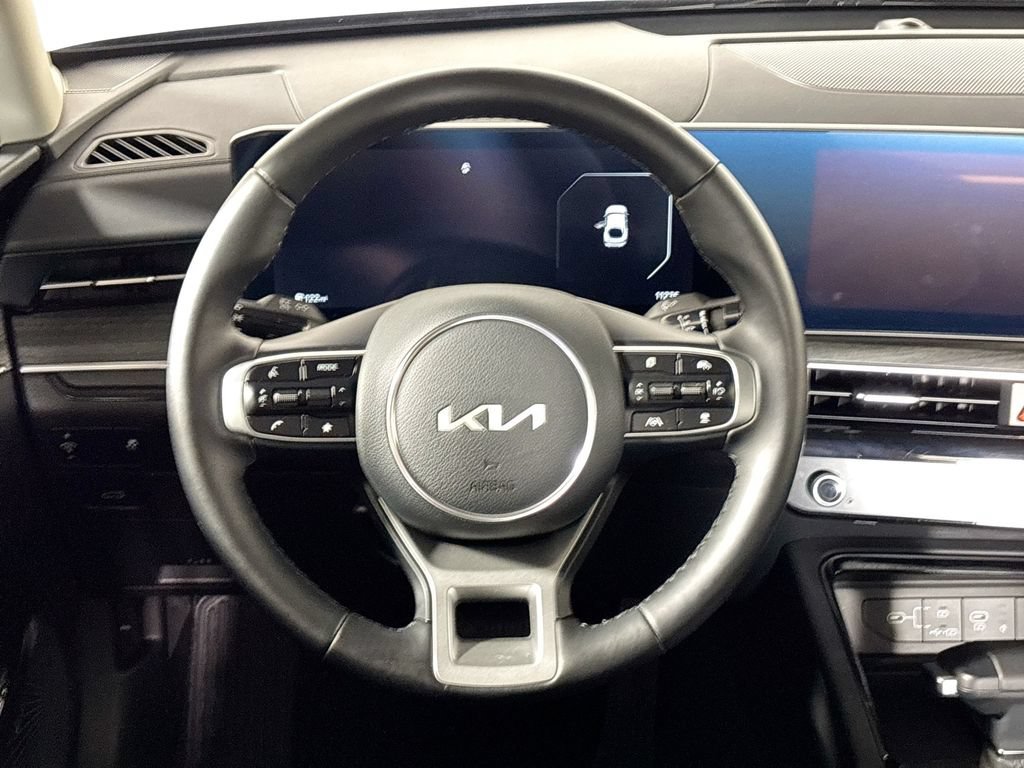 Used 2025 Kia K5 EX FWD image 13