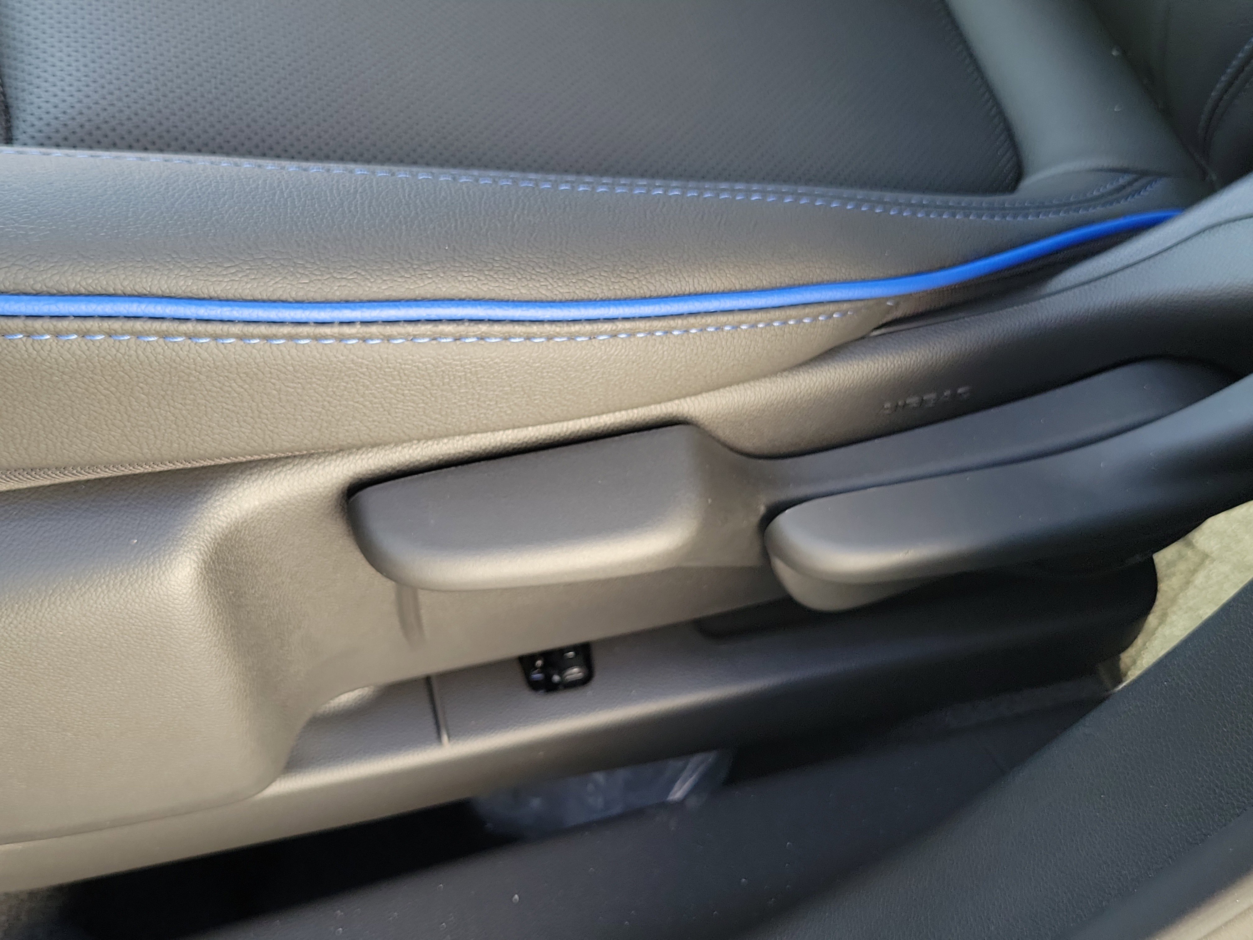 New 2026 Buick Encore GX Sport Touring image 22