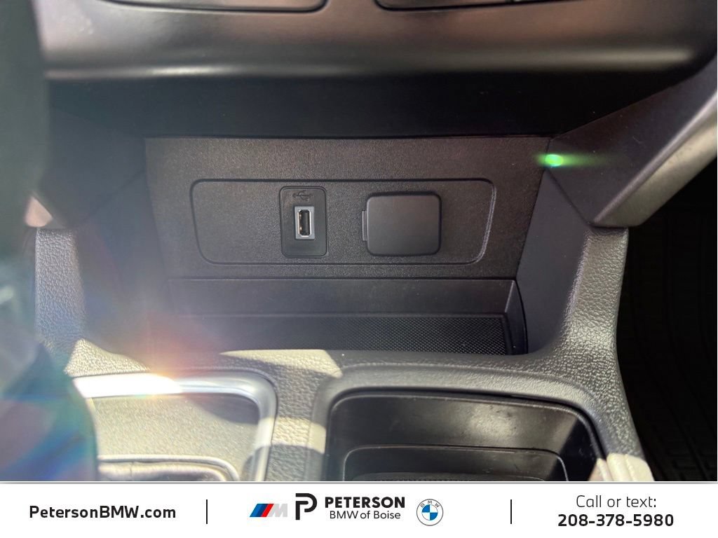Used 2017 Ford Escape SE AWD/4WD image 23