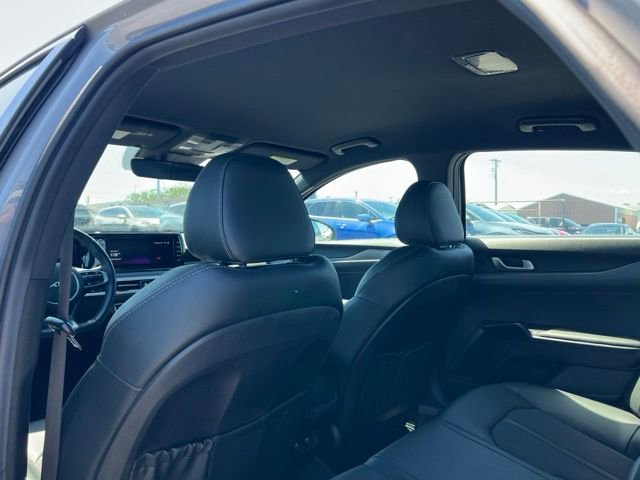 Used 2022 Kia K5 GT-Line FWD image 11