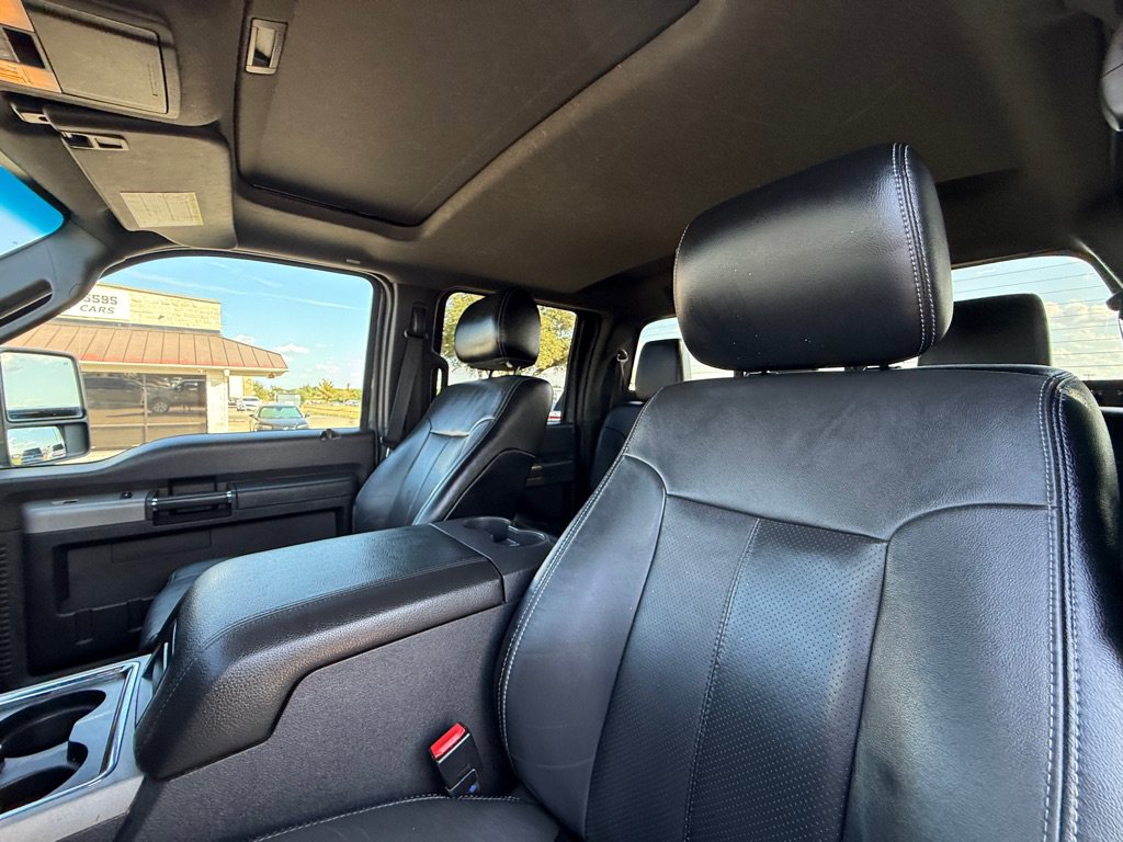 Used 2016 Ford F350 Lariat w/ Lariat Ultimate Package AWD/4WD image 19