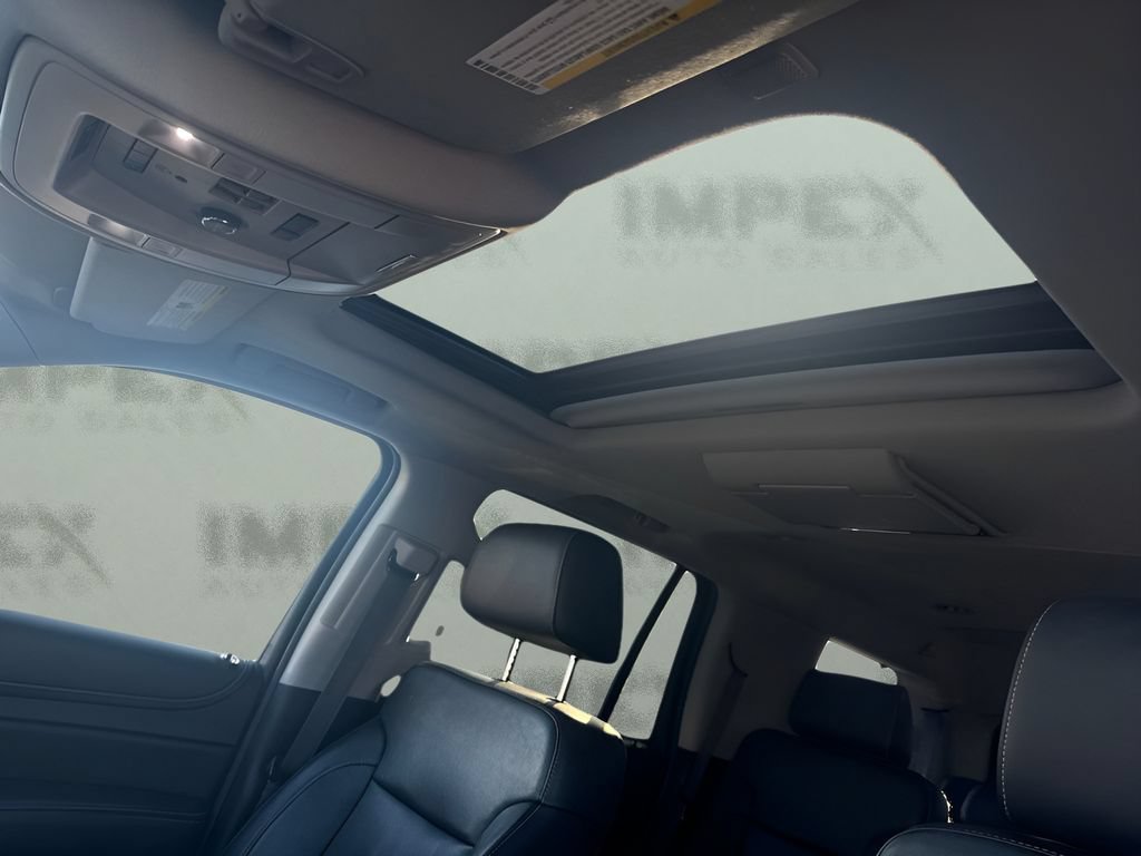 Used 2016 GMC Yukon SLT w/ Open Road Package AWD/4WD image 13