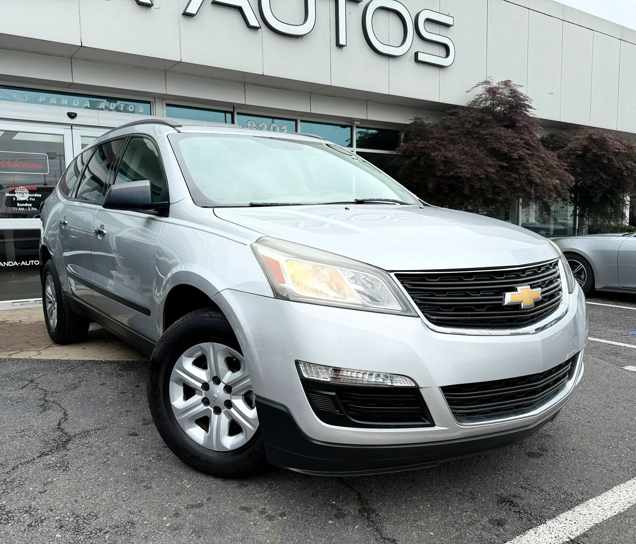 Used 2016 Chevrolet Traverse LS