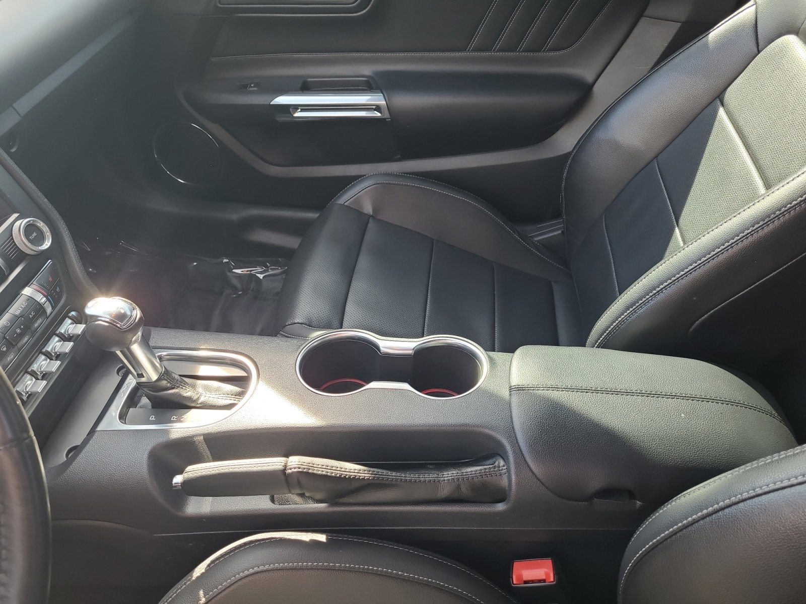 Certified 2022 Ford Mustang Premium image 15