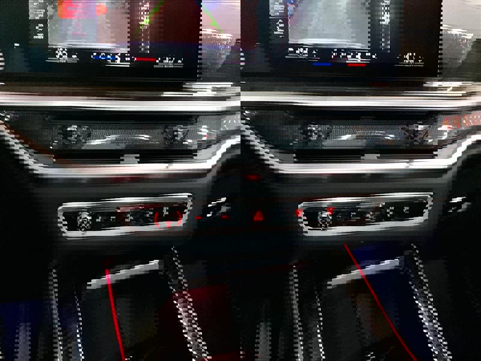 Used 2025 BMW X5 xDrive50e image 33