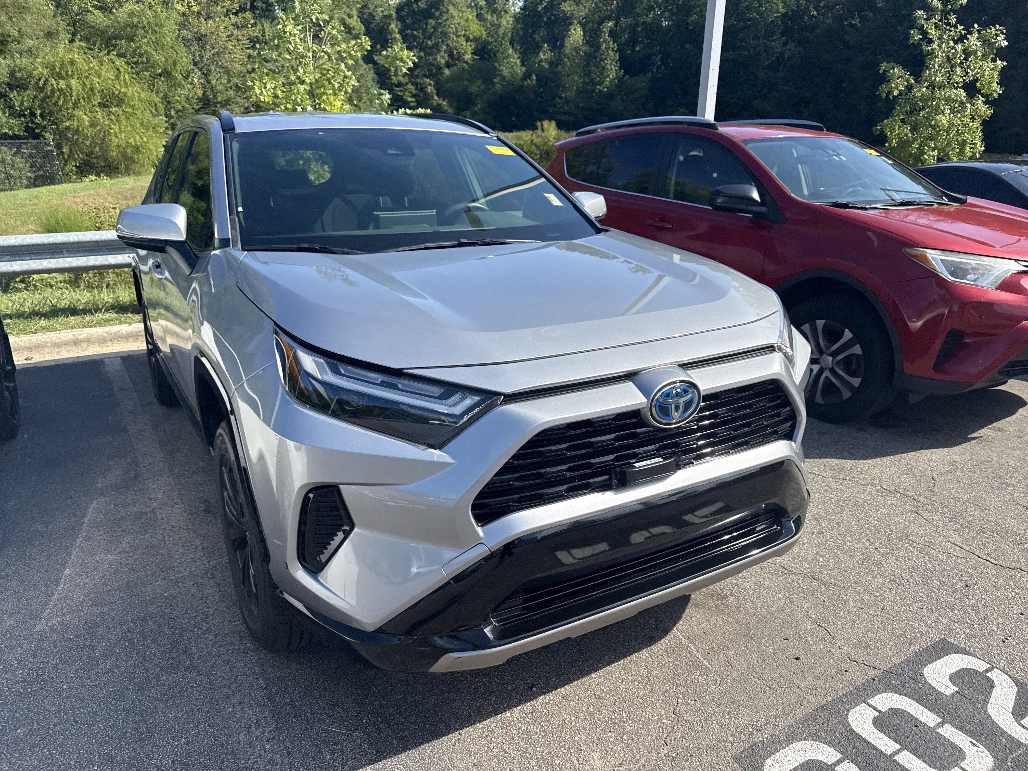 Used 2024 Toyota RAV4 SE w/ Weather Package AWD/4WD image 38