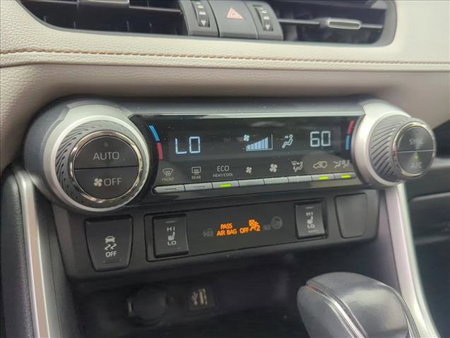 Used 2023 Toyota RAV4 XLE Premium AWD/4WD image 20