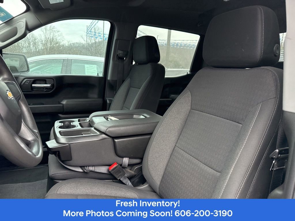 Used 2023 Chevrolet Silverado 1500 Custom image 11