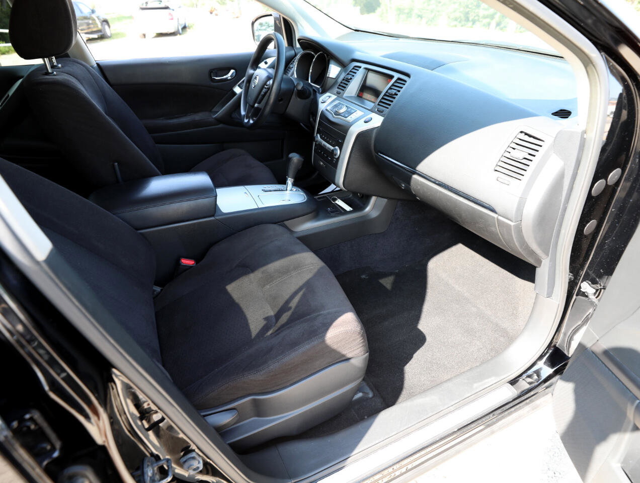 Used 2013 Nissan Murano S image 10