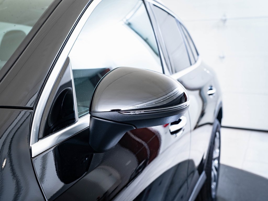 New 2026 Mercedes-Benz GLC 300 4MATIC image 15