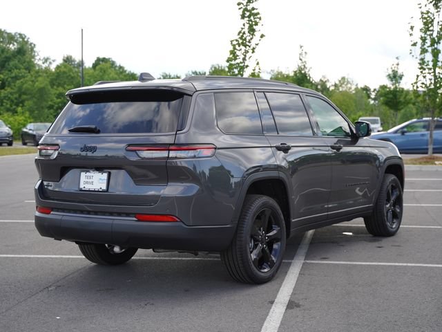 New 2026 Jeep Grand Cherokee L Limited w/ Limited Altitude Package AWD/4WD image 7