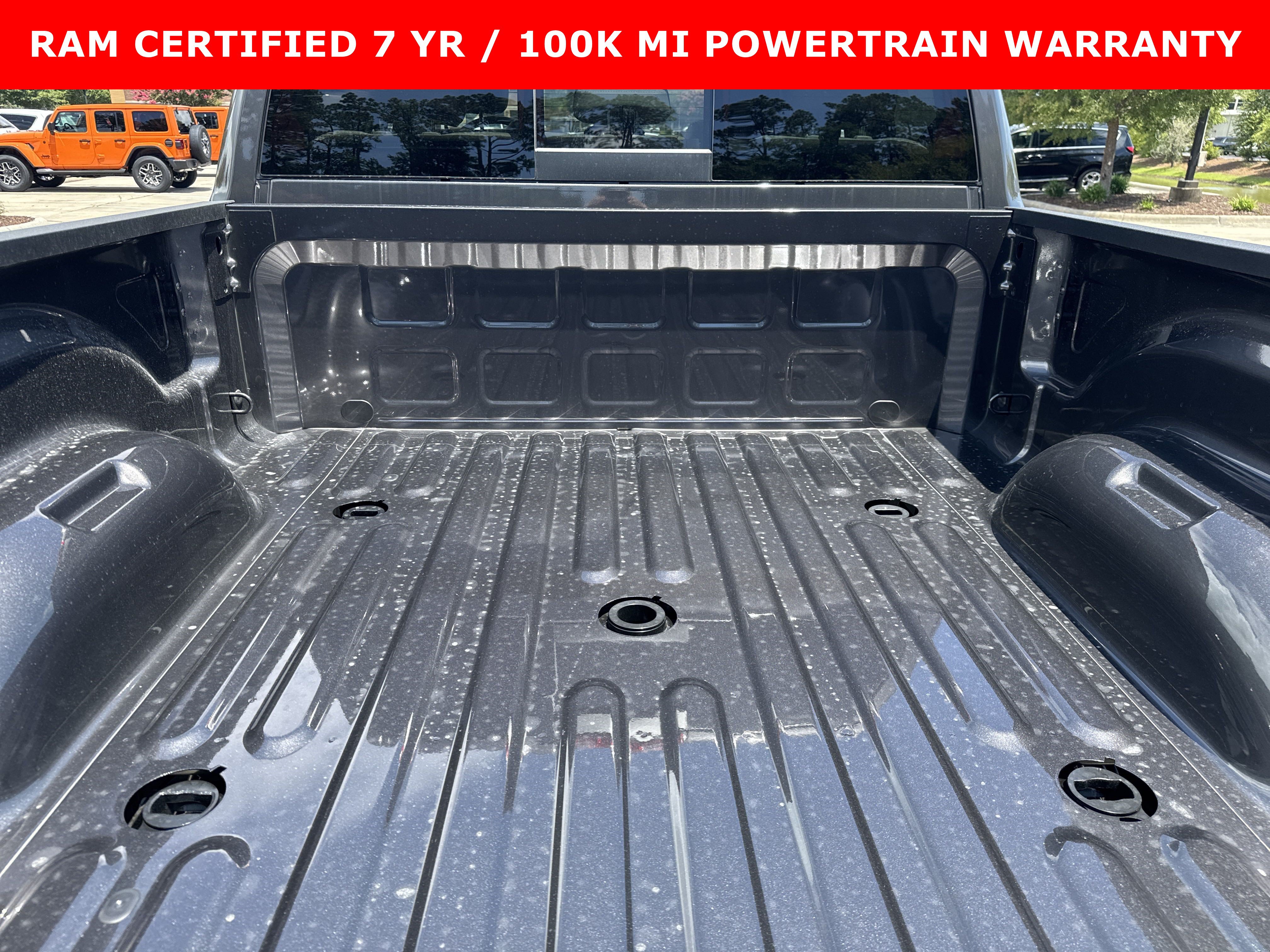 Used 2025 RAM 2500 Laramie AWD/4WD image 18