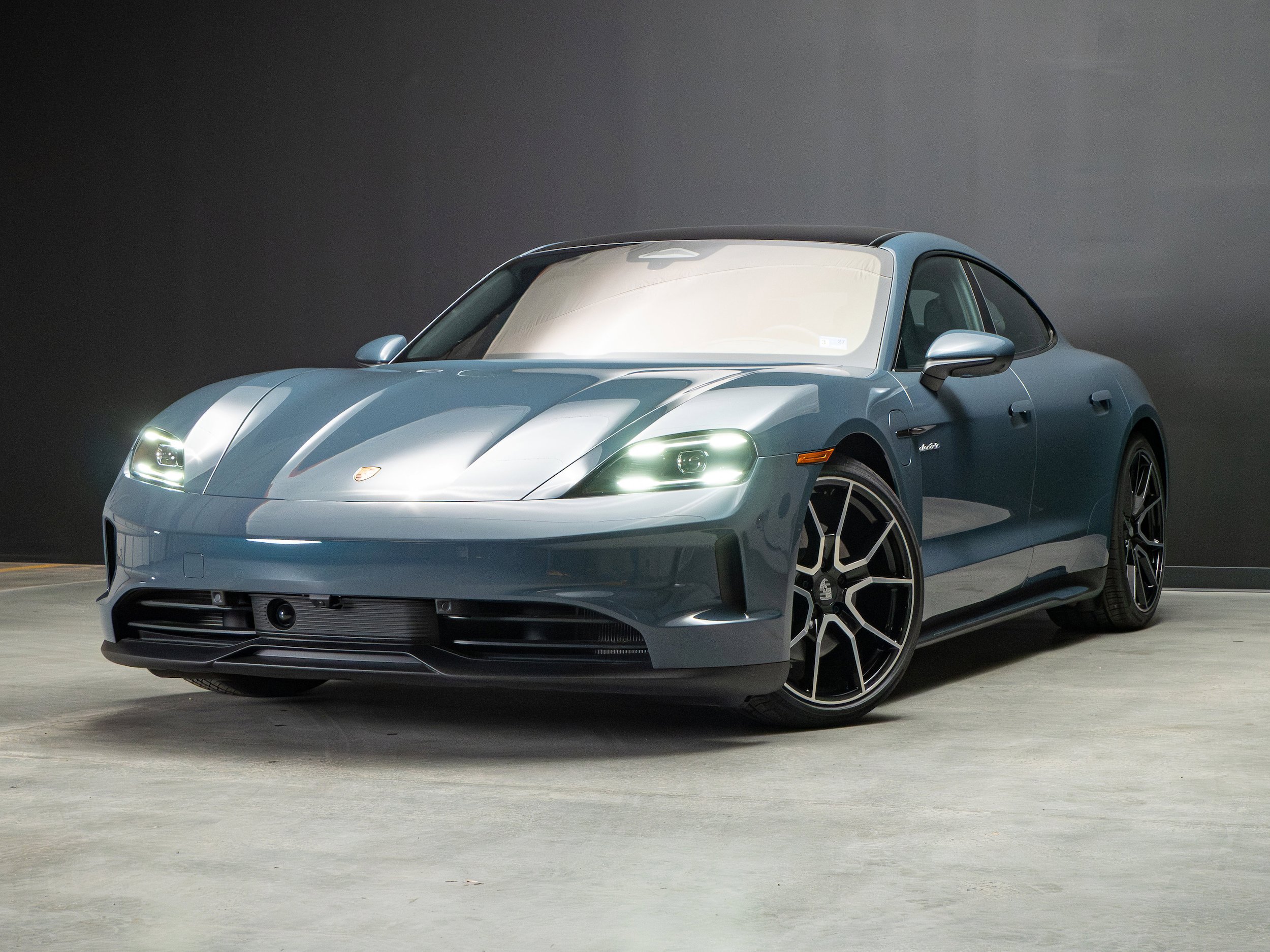 New 2026 Porsche Taycan RWD image 1