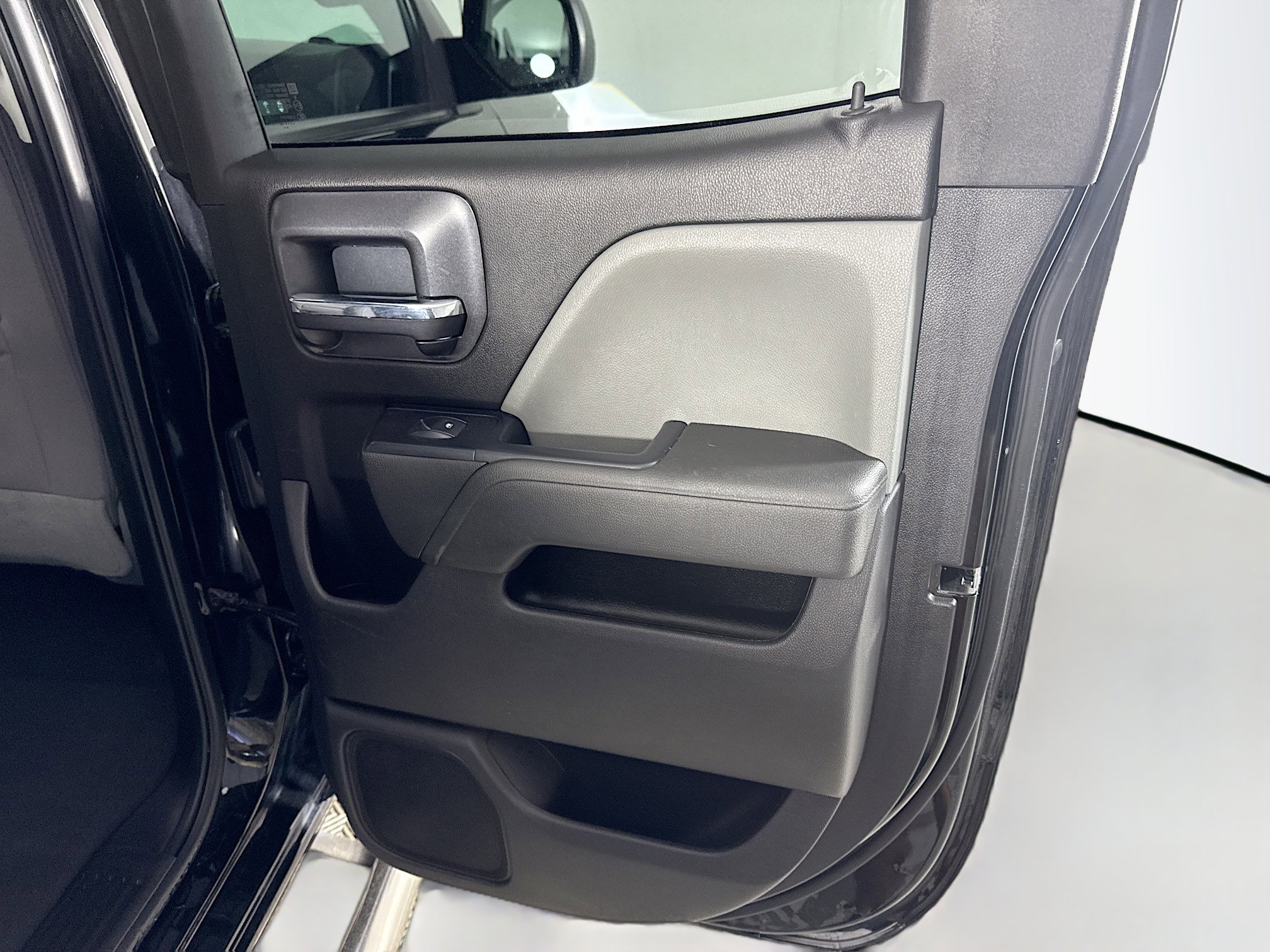 Used 2019 Chevrolet Silverado 1500 Custom w/ Custom Convenience Package image 26