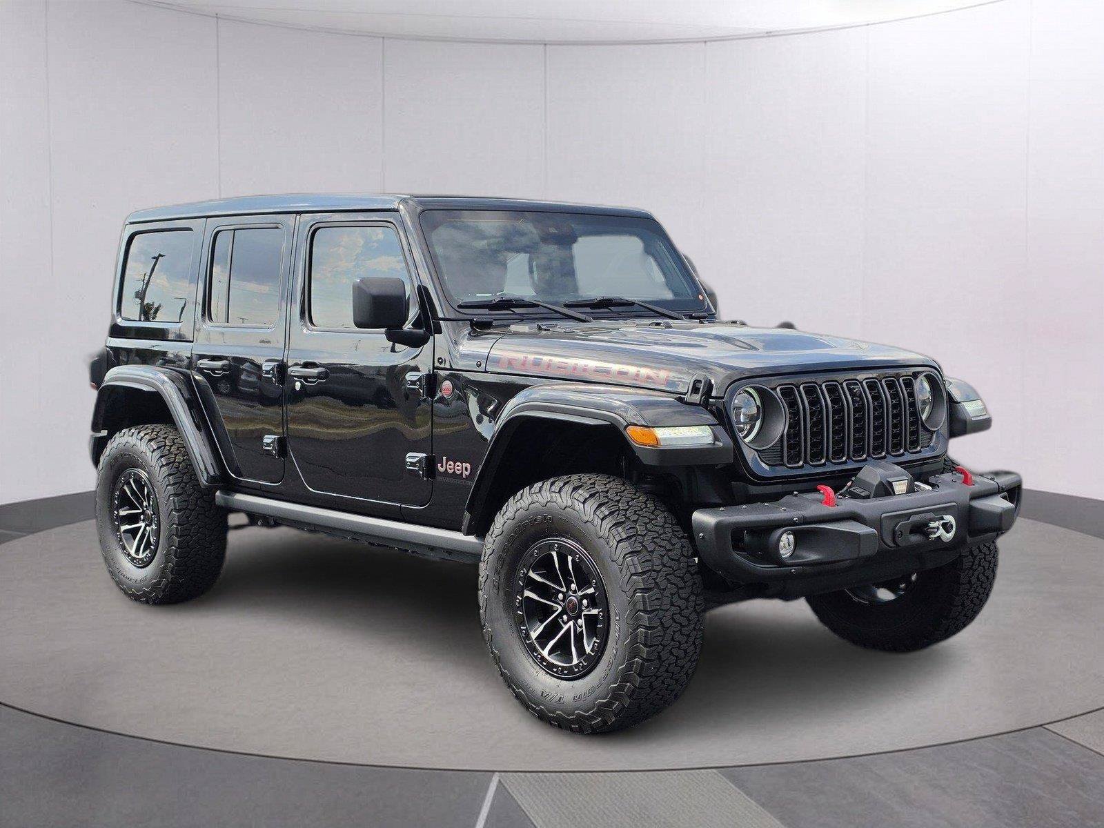 Used 2024 Jeep Wrangler Unlimited Rubicon AWD/4WD image 7