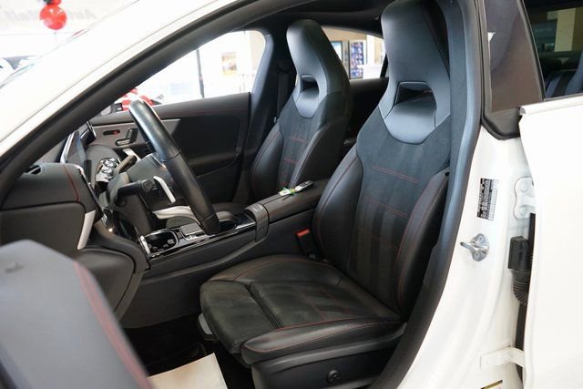 Used 2020 Mercedes-Benz CLA 250 4MATIC image 2
