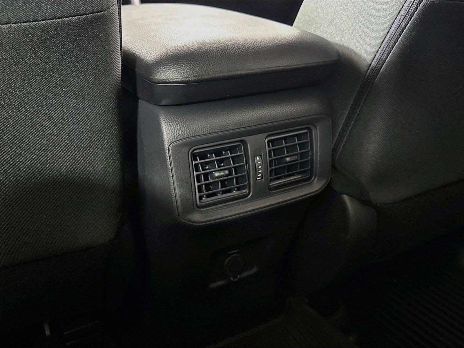 Certified 2025 Toyota RAV4 LE FWD image 32