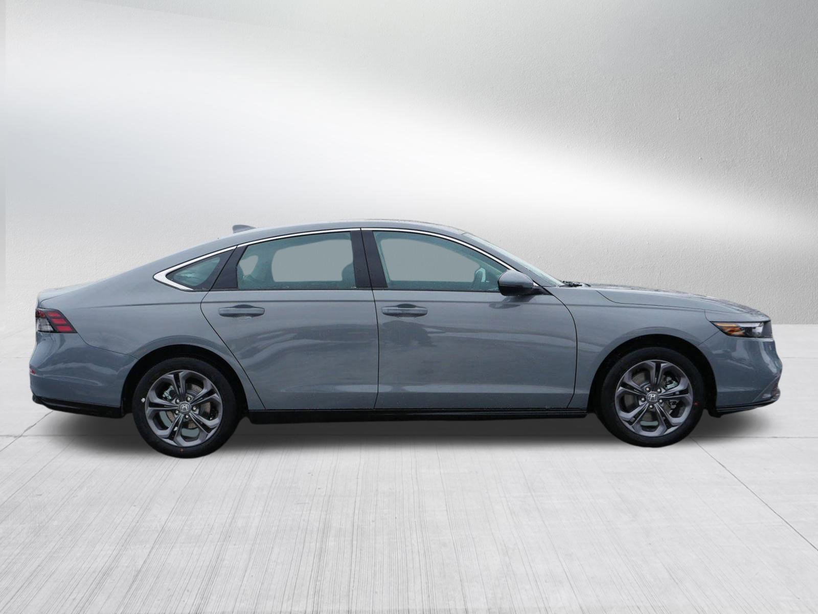 New 2026 Honda Accord EX-L image 8