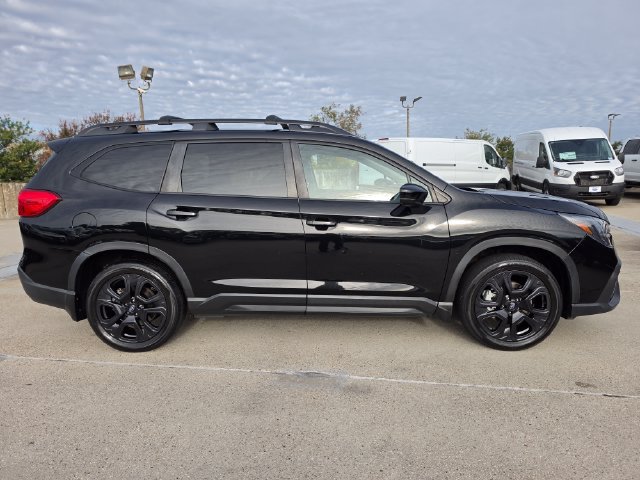 Used 2024 Subaru Ascent Onyx Edition AWD/4WD image 4