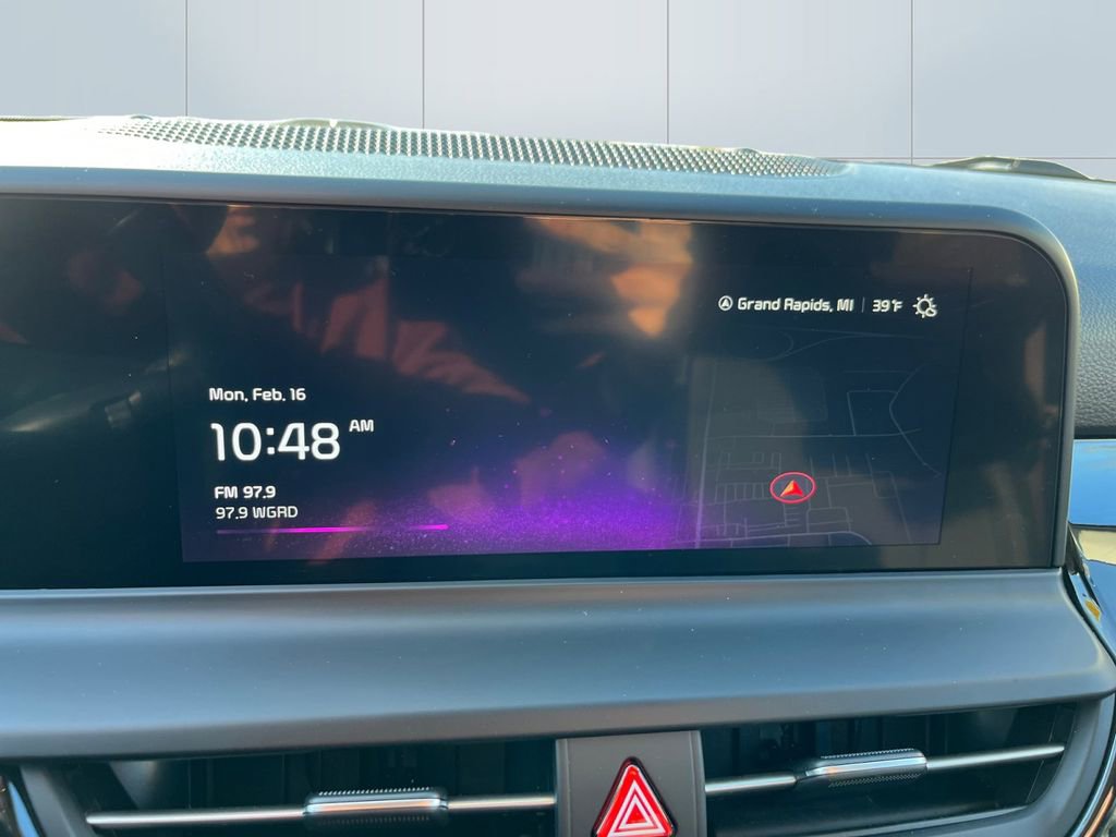 Used 2024 Kia Seltos S image 12