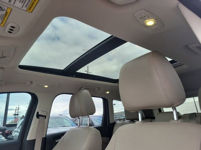Used 2014 Ford Escape Titanium w/ Equipment Group 401A FWD image 15