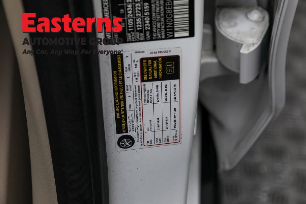 Used 2021 Mercedes-Benz GLC 300 4MATIC w/ Driver Assistance Package image 36