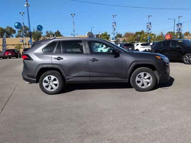 Used 2024 Toyota RAV4 LE FWD image 3