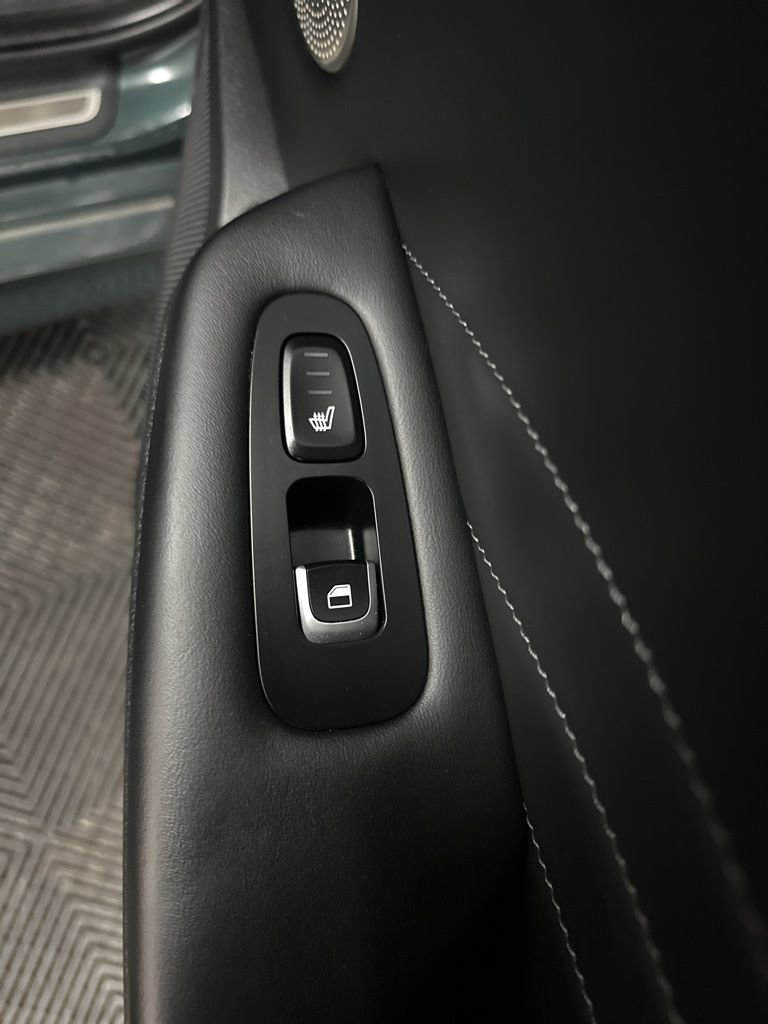Used 2022 Kia Stinger GT2 RWD image 21