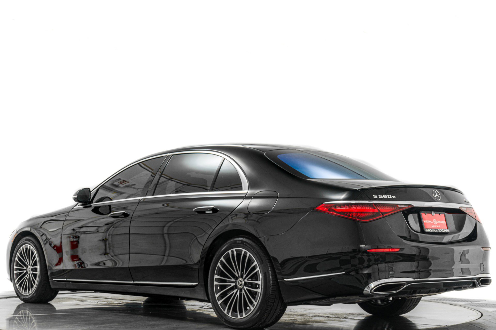 Used 2025 Mercedes-Benz S 580e 4MATIC Sedan image 36