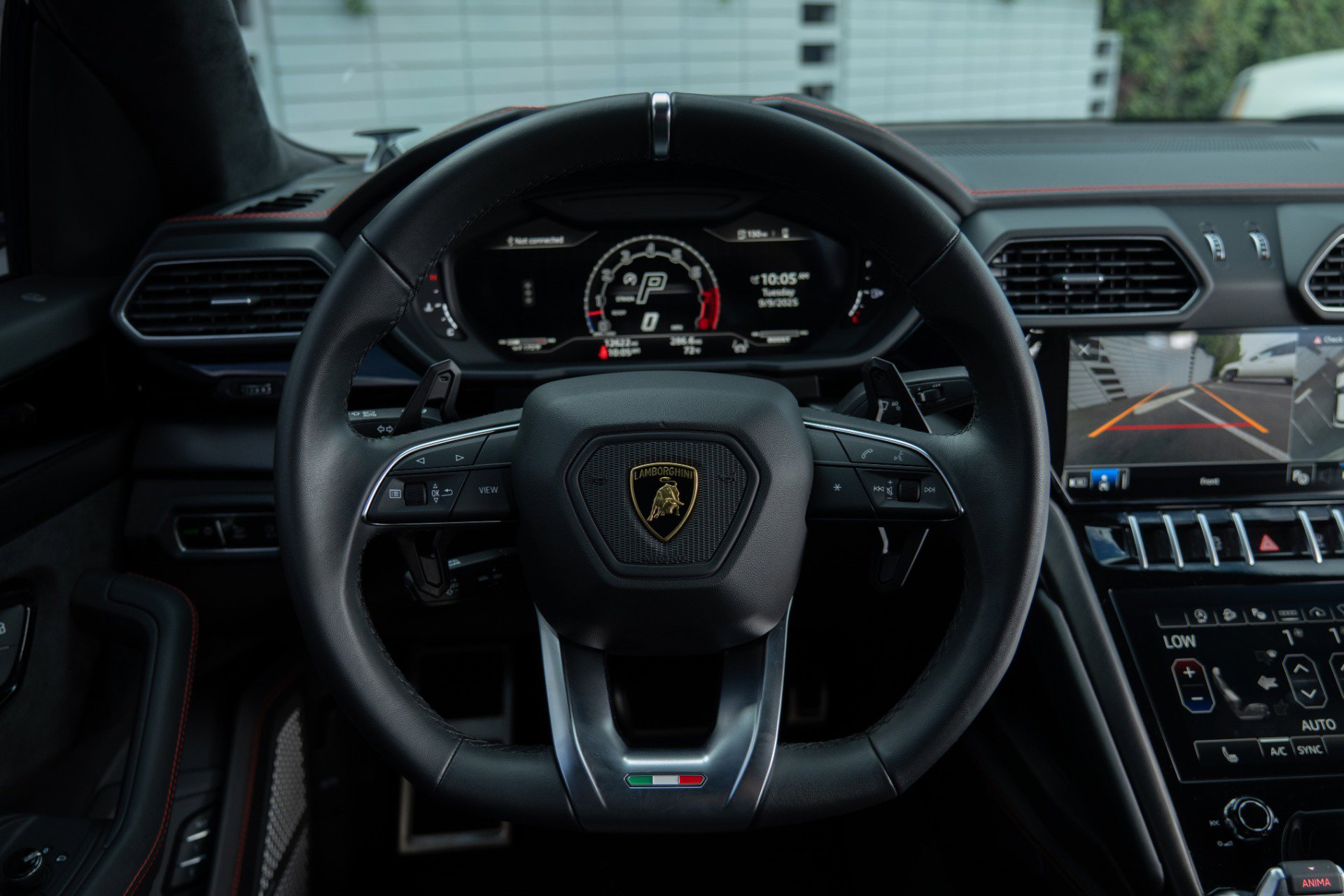 Used 2024 Lamborghini Urus S image 46