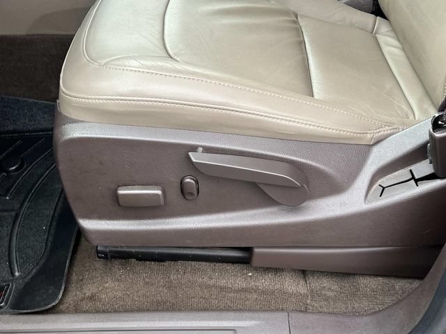 Used 2016 GMC Canyon SLT AWD/4WD image 18