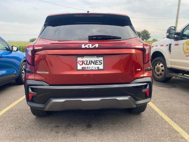 Used 2024 Kia Seltos X-Line AWD/4WD image 10