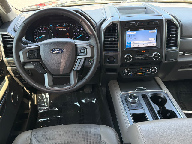 Certified 2018 Ford Expedition XLT w/ Equipment Group 202A RWD image 24