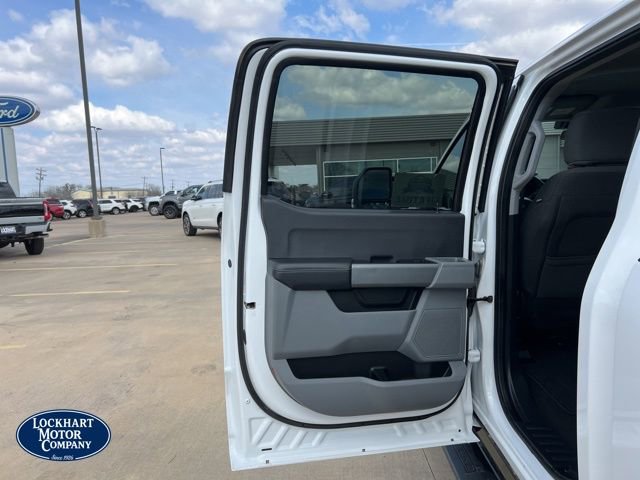 Used 2024 Ford F250 XLT w/ FX4 Off-Road Package image 15